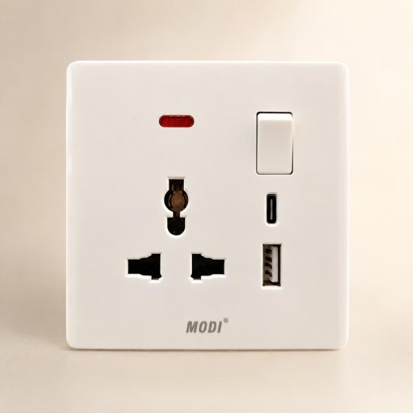 Single Socket USB Type C Modi White